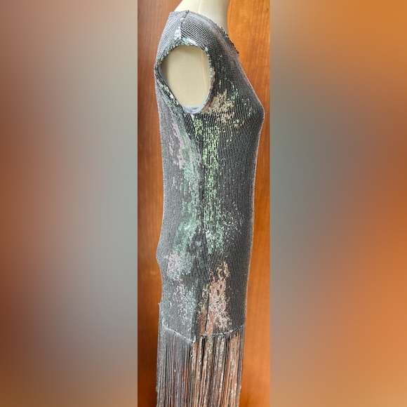 MAGARI Italian Made Sequin Silver w/Tassles Dress Size Small - Picture 5 of 9